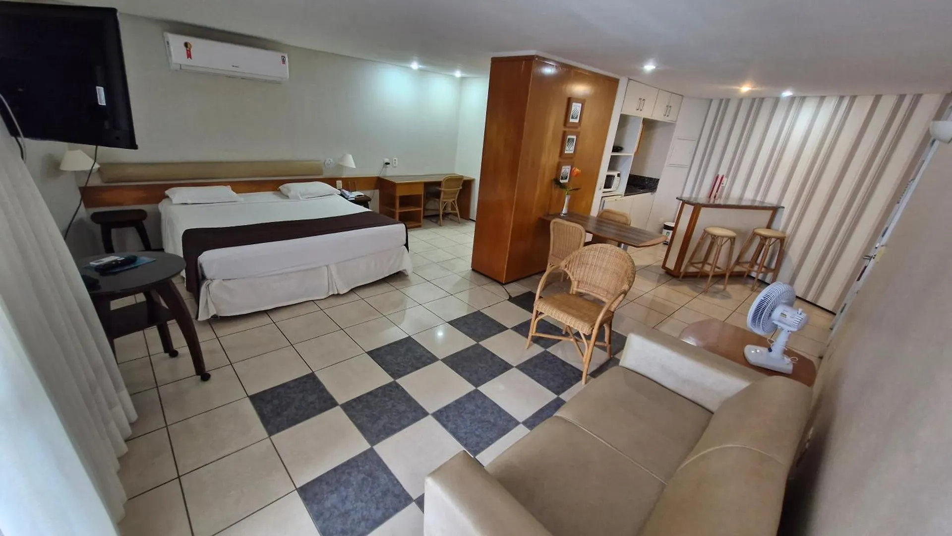 福塔雷萨Iate Plaza - Flat 1312 Particular公寓式酒店 福塔雷萨